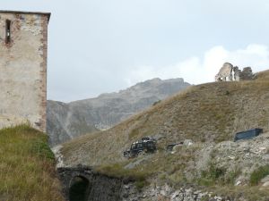 Xtrallusion photo library of independent, self-guided walking and sightseeing holidays in Italy. Pictures, images, photos and photographs taken along the way of this 1-day walking itinerary, to give you a visual impression of the day's walk.